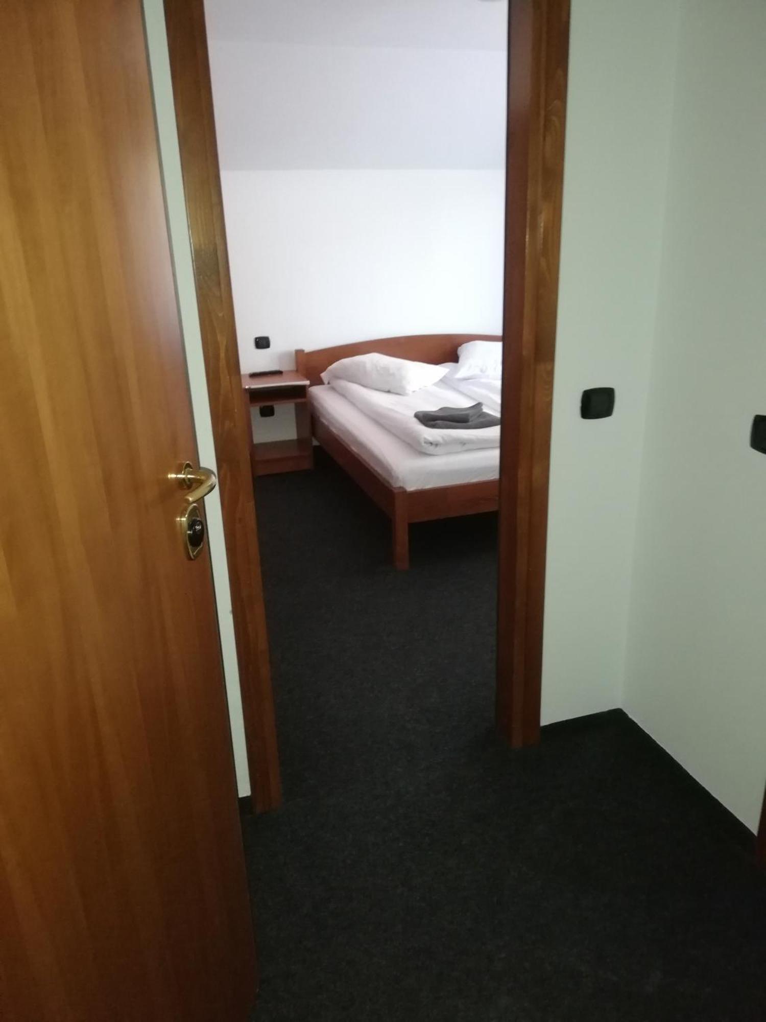 Hotel Cabana Cascada Cailor Borşa Camera foto